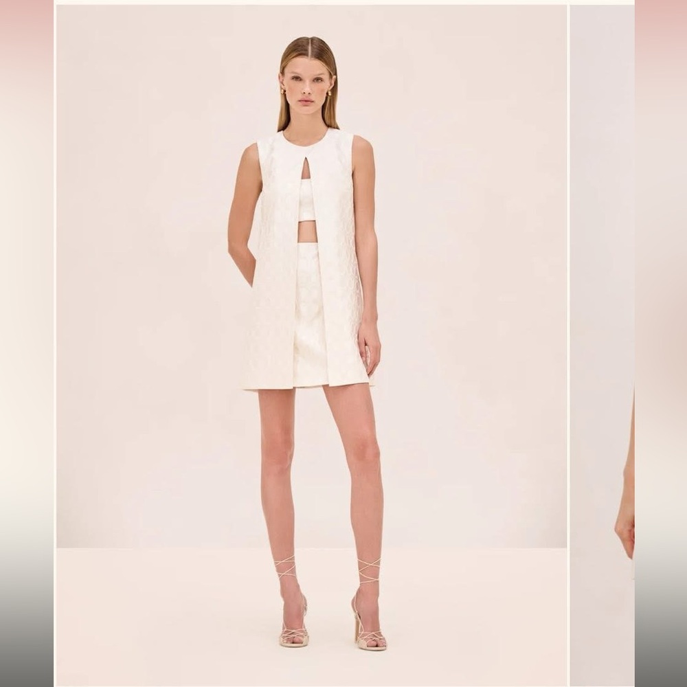 Alexis Cream Skirt Set